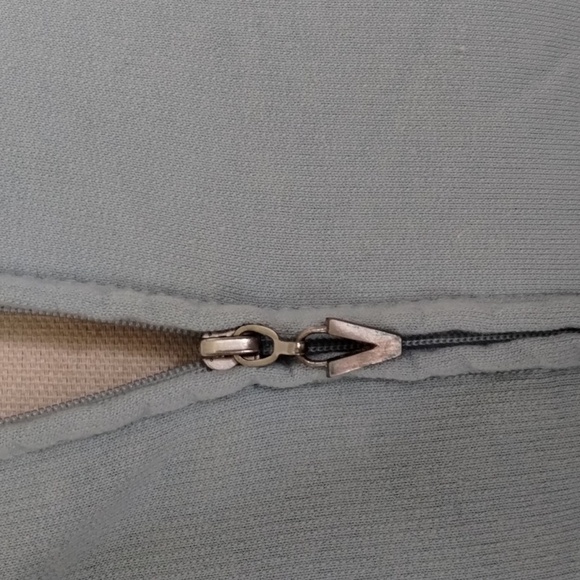 Victoria Secret Vintage Aque Blue size medium with shimmer blue striped side - Picture 2 of 13